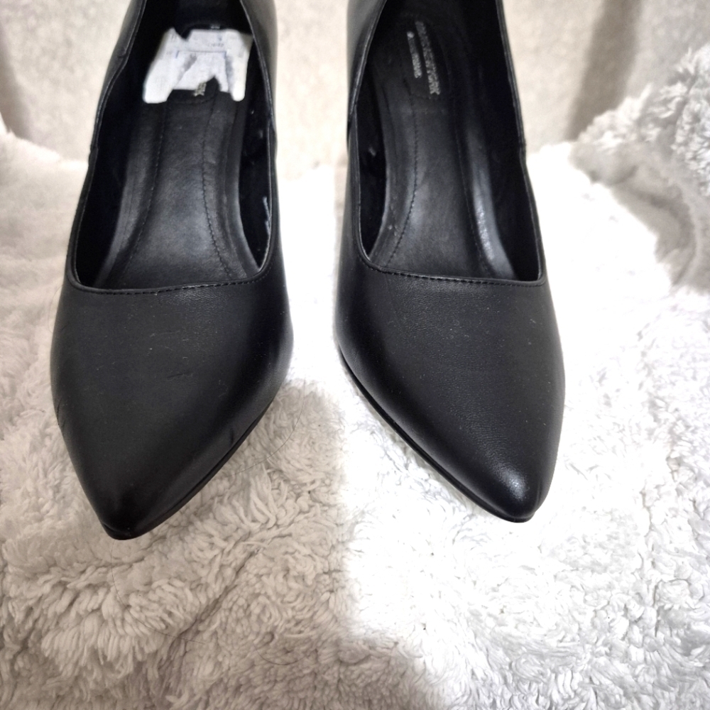MARC NEW YORK  Elegant Black Women's Heels...CLEAR HEELS ...SIZE:8M - Picture 4 of 12